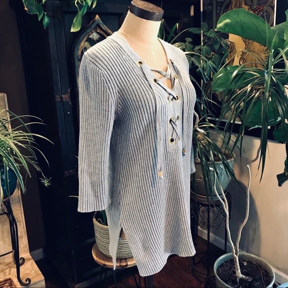 Michael Kors Ribbed laced up knit sweater - Picture 6 of 8